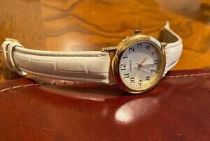 VTG Women's 28mm Carriage by Timex Watch, Gold Tone with Beige Band